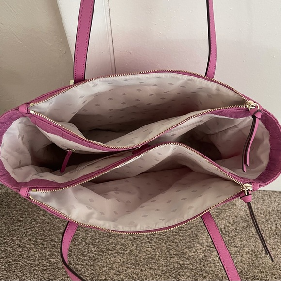 Limited addition - Kate spade purse ♠️ - Picture 6 of 8